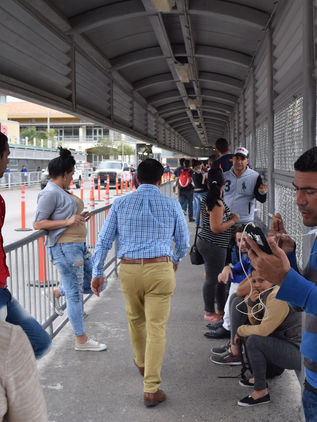 Tiroteos en Nuevo Laredo obligan a cerrar puentes con EU