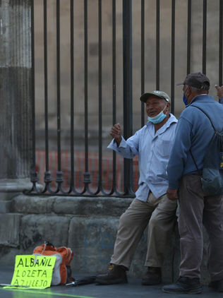 La tasa de informalidad laboral en México aumenta a 54,8 % en el segundo trimestre de 2025
