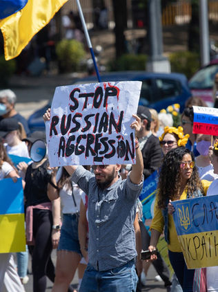 Comunidad ucraniana protesta en CDMX contra la invasión rusa
