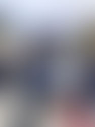 Padres de familia defienden a maestro acusado de besar a una alumna