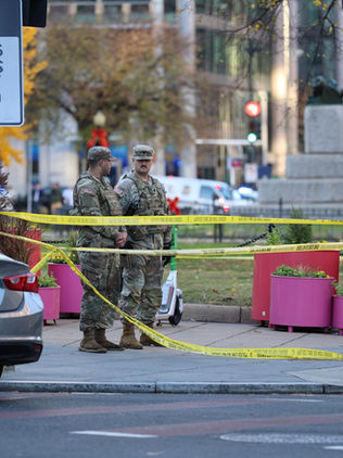 Balean a dos miembros de la Guardia Nacional de EU