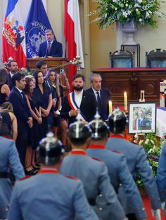 Chile da el último adiós a Piñera en un emotivo y solemne funeral de Estado