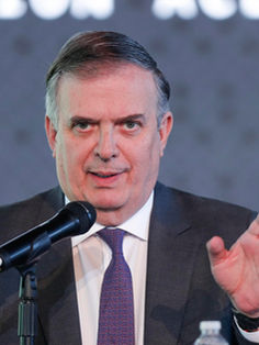 Ebrard llama a mantener calma ante presión arancelaria de EUA