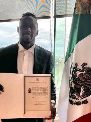 El colombiano Quiñones recibe carta de naturalización y apunta a la selección de México