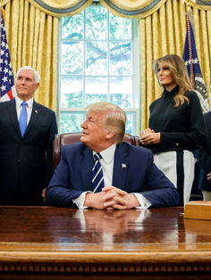 Recibe Trump en Casa Blanca a tripulación de la misión Apolo 11