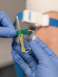 Detecta Cofepris, 120 establecimientos irregulares para donar y recibir sangre
