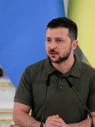 Zelenski reclama que Rusia no reciba ni un dólar más por su petroleo y gas