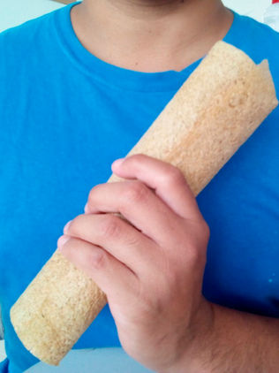 Crean papel, pintura y aislantes a partir del sargazo en sureste de México