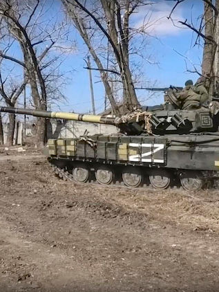 Zelenski clama ante EU por una zona de exclusión aérea y Biden le envía drones