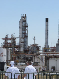 Dan a conocer plan para rescatar refinerías del país