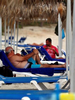 Cuba eliminará la cuarentena y exigirá el certificado de vacunación a los viajeros