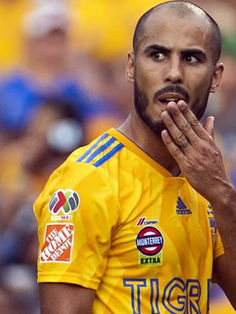 Pizarro advierte a jugadores