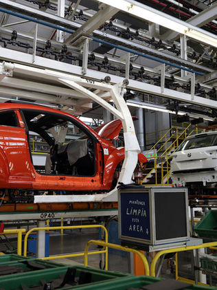 La industria automotriz urge una política nacional de electromovilidad