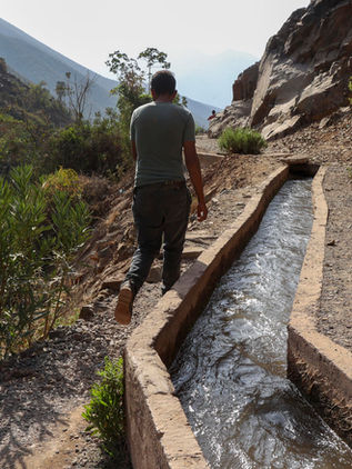 Terremoto de Marruecos trae agua y esperanza a un pueblo sediento