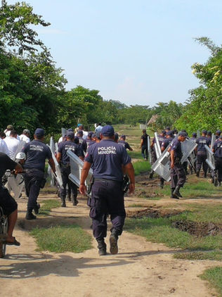 Anuncia MOCRI que denunciará "abuso" durante desalojos