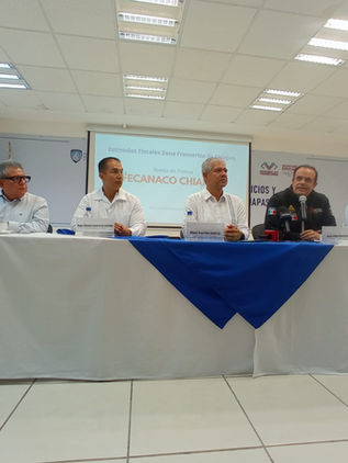 Empresarios se suman a soluciones para desafíos migratorios