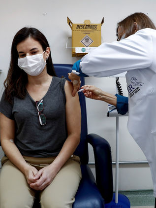 Brasil permite a Pfizer doblar el número de voluntarios para su vacuna anticovid