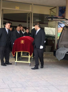 Dan último adiós a niño autor de tiroteo y maestra