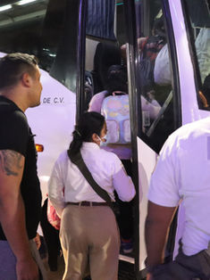Localizan a 79 migrantes hacinados en hoteles de laTijuana
