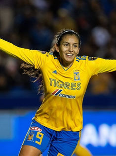 Refuerza Chivas delantera