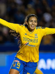 Refuerza Chivas delantera