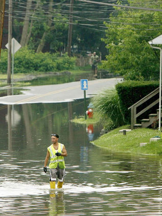 Al menos cinco muertos y dos desaparecidos por inundaciones en Pensilvania