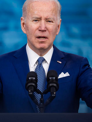 EU busca el respaldo internacional para prohibir la compra de petróleo ruso