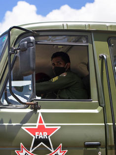 Una semana después de las protestas en Cuba, las calles son de la Policía