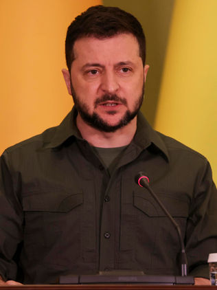 Zelenski destaca la muerte de 1.100 soldados rusos en Bajmut sólo esta semana