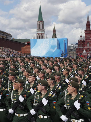 Putin decreta que se eleven a 1,5 millones los soldados de su Ejército
