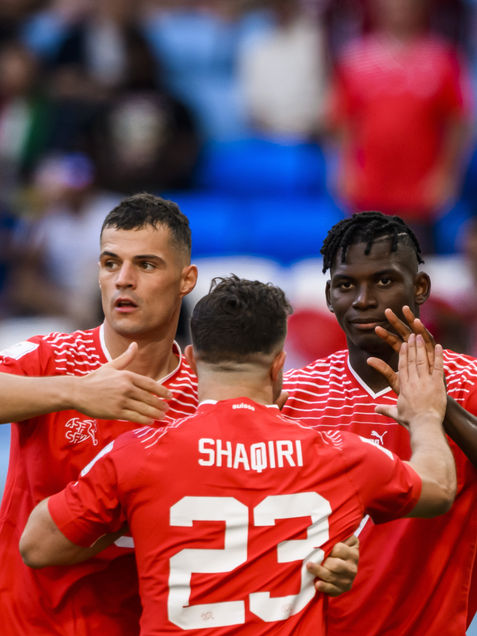 Embolo golpea a su origen