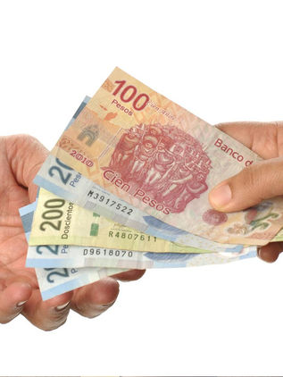 Colegios privados deben informar de costos totales a padres de familia