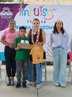 Valeria Rosales culmina entrega de Impulso Escolar en Villaflores