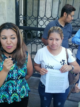 Señalan a directora por no permitir ejercer recurso federal a Comité de padres 