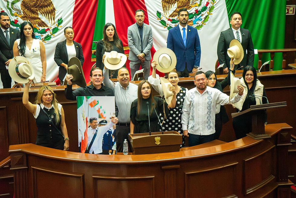 Grecia Quiroz, viuda de Carlos Manzo, asume presidencia municipal de Uruapan