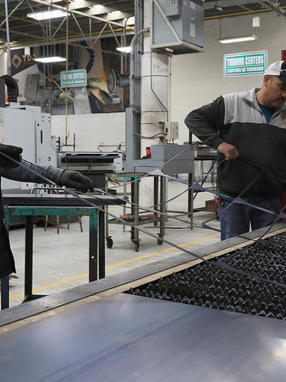 La inversión en México cayó el 7,8 % en febrero e hila 7 meses de baja ante incertidumbre