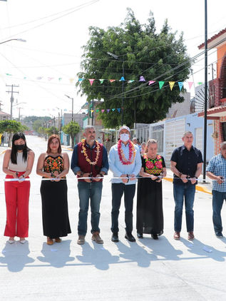 Continúan mejorando las calles de Tuxtla; se pavimentó la Avenida San Marcos en La Misión
