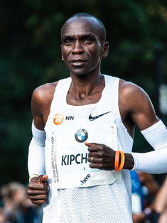 No es una marca, es historia; dice Kipchoge