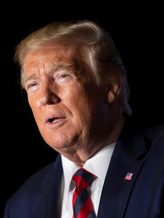 "Fiscales" alertan que si Trump es absuelto podría volver a causar violencia