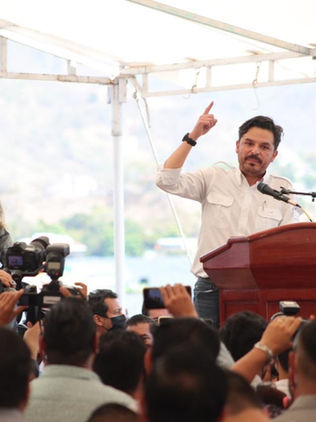 Desde Chicoasén, Zoé Robledo llama a rescatar a la CFE