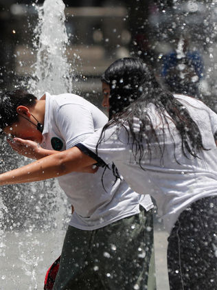 Habitantes de Cdmx enfrentan las más altas temperaturas de su historia