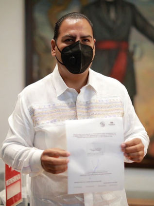 Morena elige a Eduardo Ramírez para presidente del Senado