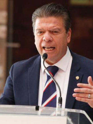 Critica Brito a Vicente Fox por pedir que se quiten programas sociales