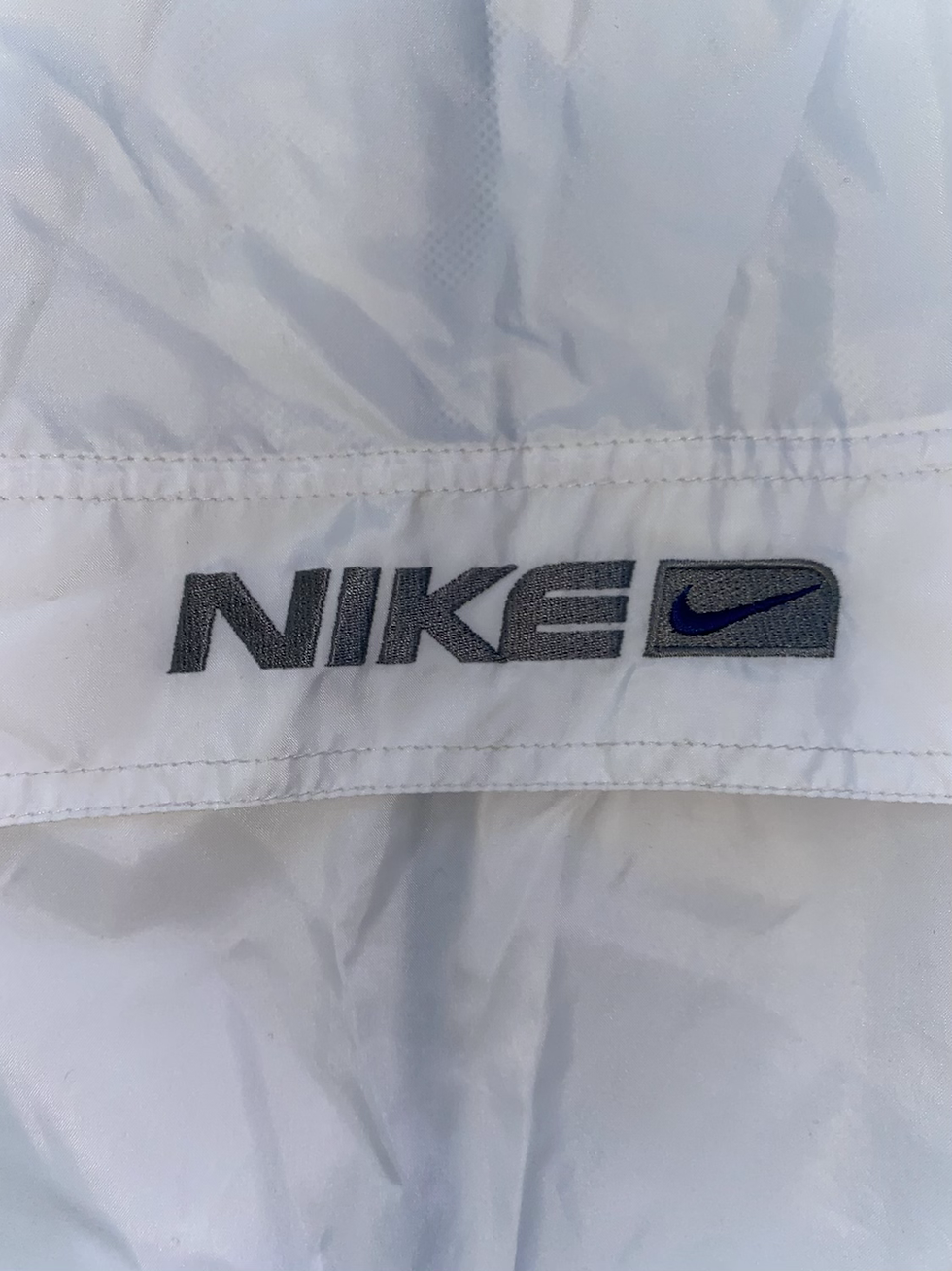 Thumbnail: Vintage Nike Windbreaker