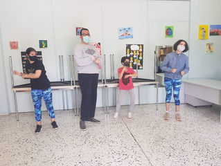 Ομάδα Χορού!!