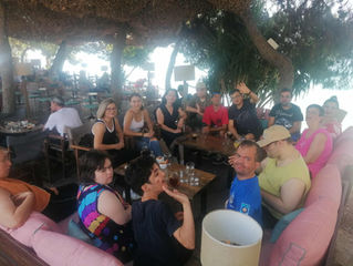 Πρωινό καφεδάκι στον Άγιο Νικόλαο Σαλαμίνας