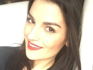 Ninguém nasce mulher