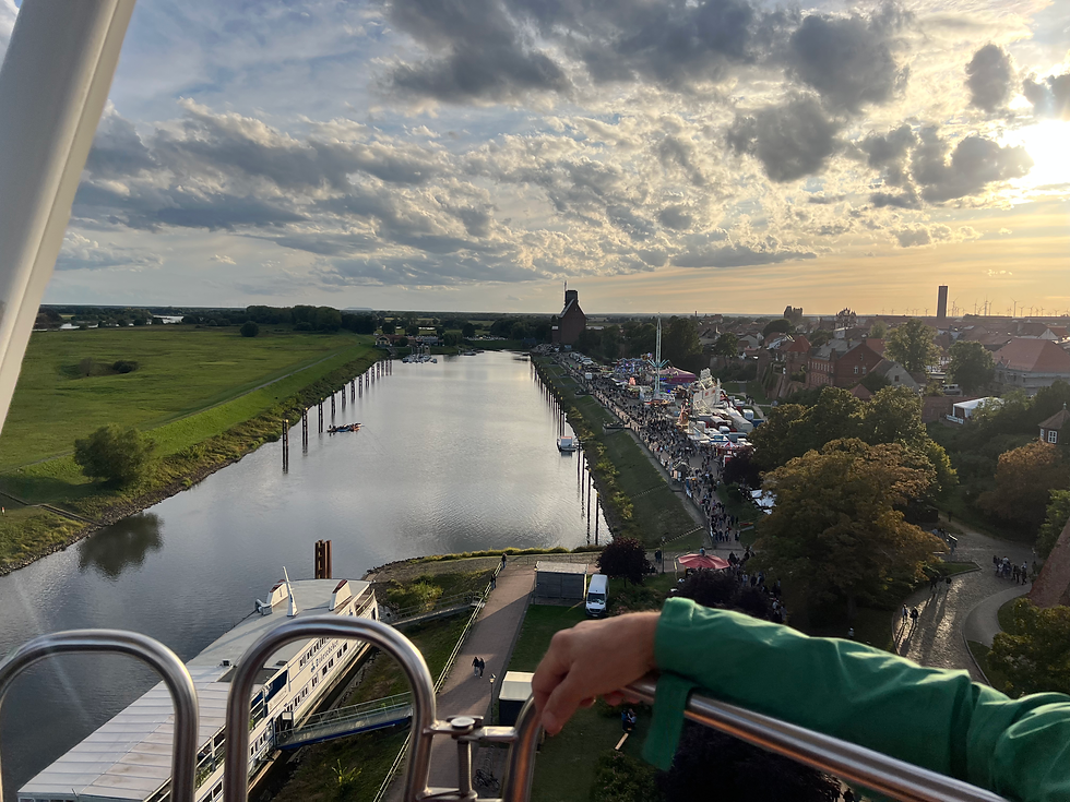 Bob spotted the Ferris wheel and couldn’t resist.