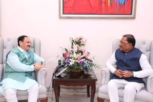 छत्तीसगढ़: दिल्ली दौरे पर CM साय की केंद्रीय स्वास्थ्य मंत्री से भेंट.....