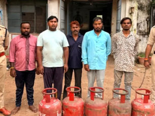 36 एलपीजी सिलेंडर चोरी करने वाले गिरोह का पर्दाफाश.....